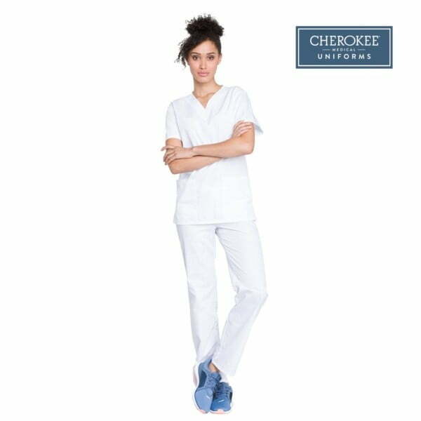 Pijama sanitario mujer Cherokee Original de color blanco