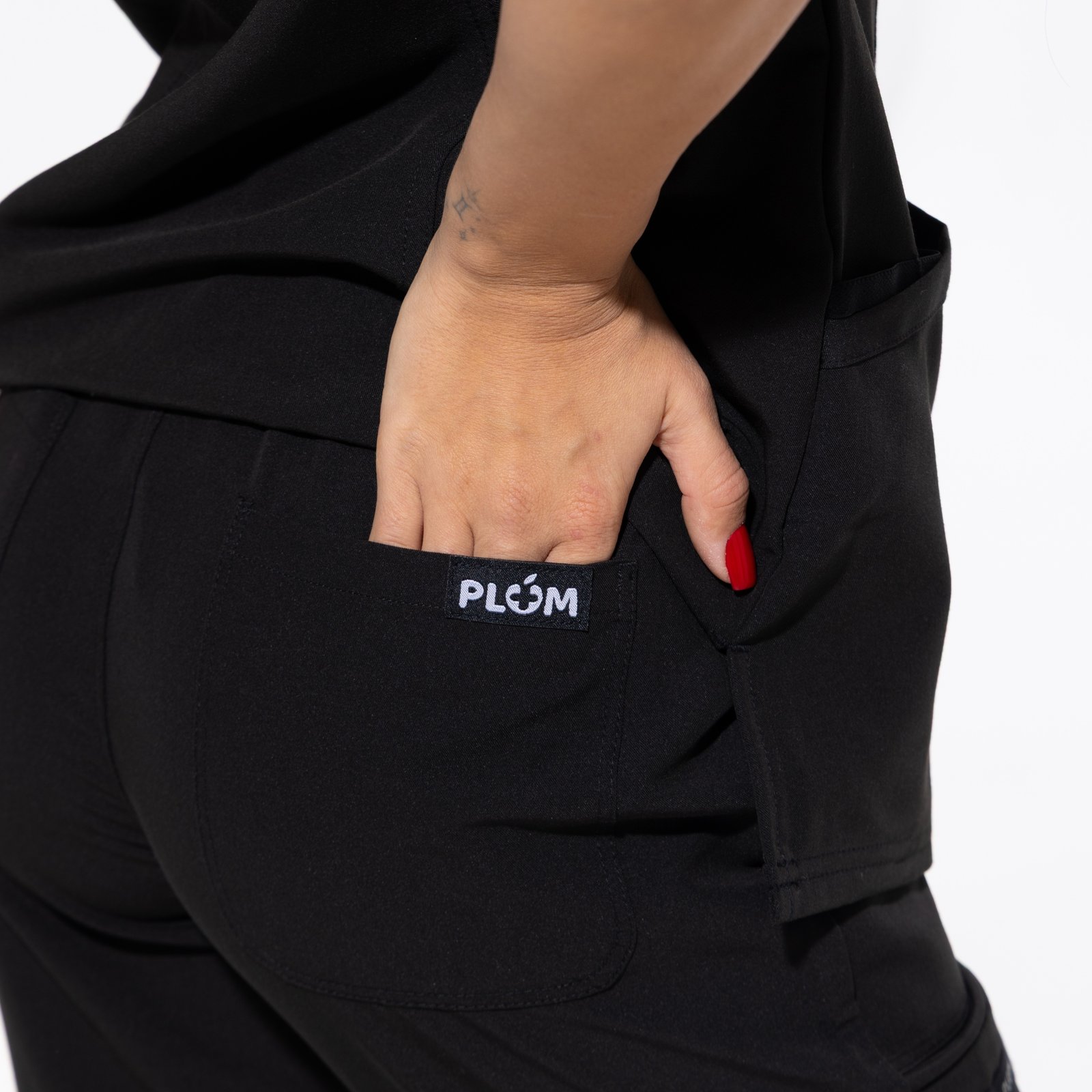 PLS1706, PLS1707 BLACK (7) Pantalón médico jogger de mujer Plum negro - Imagen 1