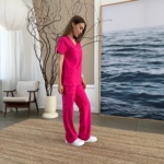 Conjunto sanitario de mujer Cherokee Originals Ultra de color rosa - Imagen 2