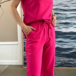 Conjunto sanitario de mujer Cherokee Originals Ultra de color rosa - Imagen 9