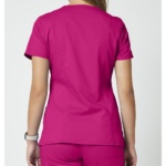Conjunto sanitario para mujer Cherokee Revolution color rosa - Imagen 6