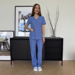 Conjunto sanitario de mujer Cherokee Originals Ultra de color azul claro
