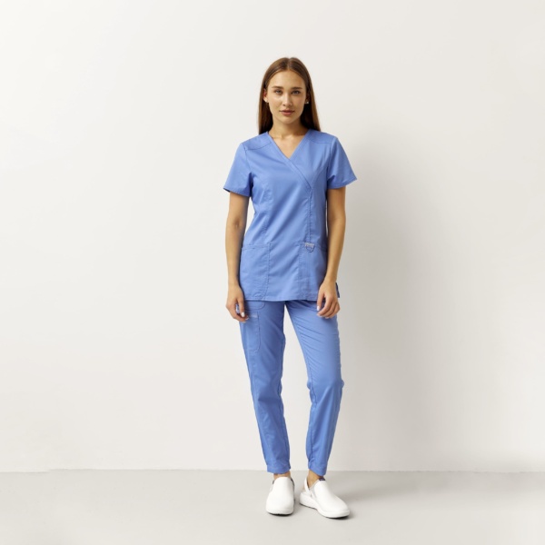 Pijama sanitario mujer Cherokee Revolution de color azul